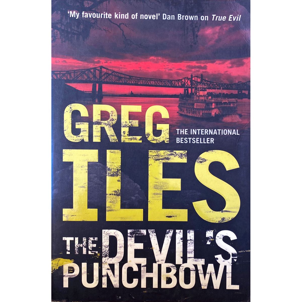 ISBN: 9780007304820 / 000730482X - The Devil's Punchbowl by Greg Iles [2009]